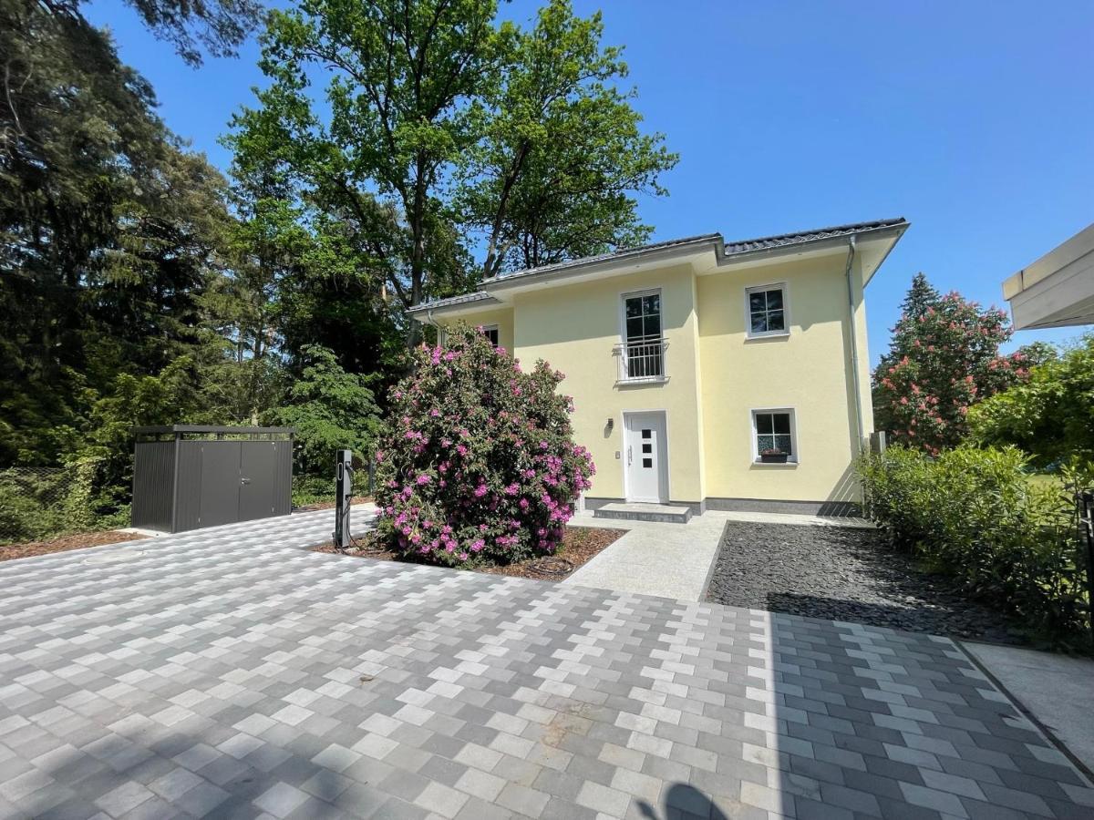 Ferienwohnung Im Gruenen Oranienburg Exterior photo